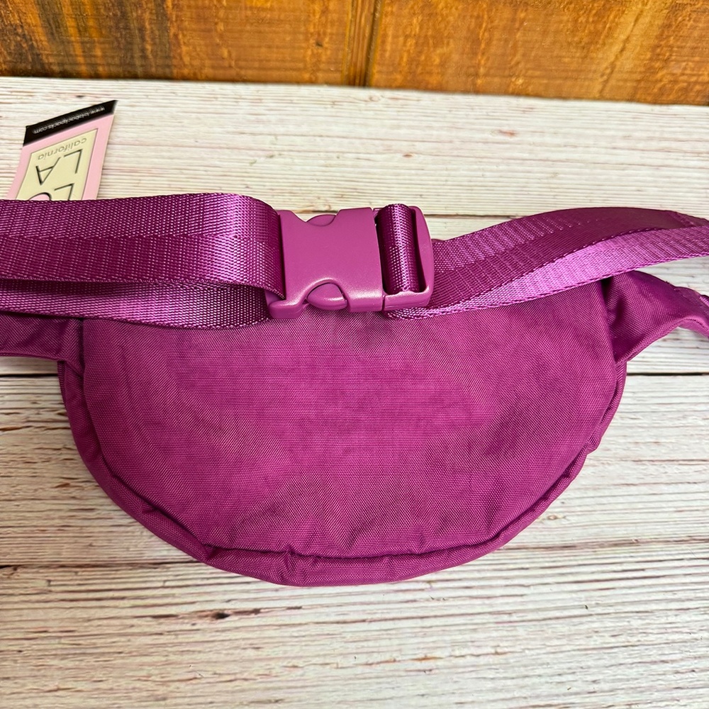LOLA California Mondo Moonbeam Bum Bag - Grape - Picture 2 of 4
